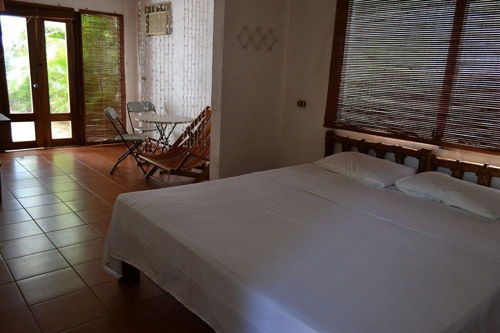 Hotel Los Cobanos Village Lodge Buitenkant foto