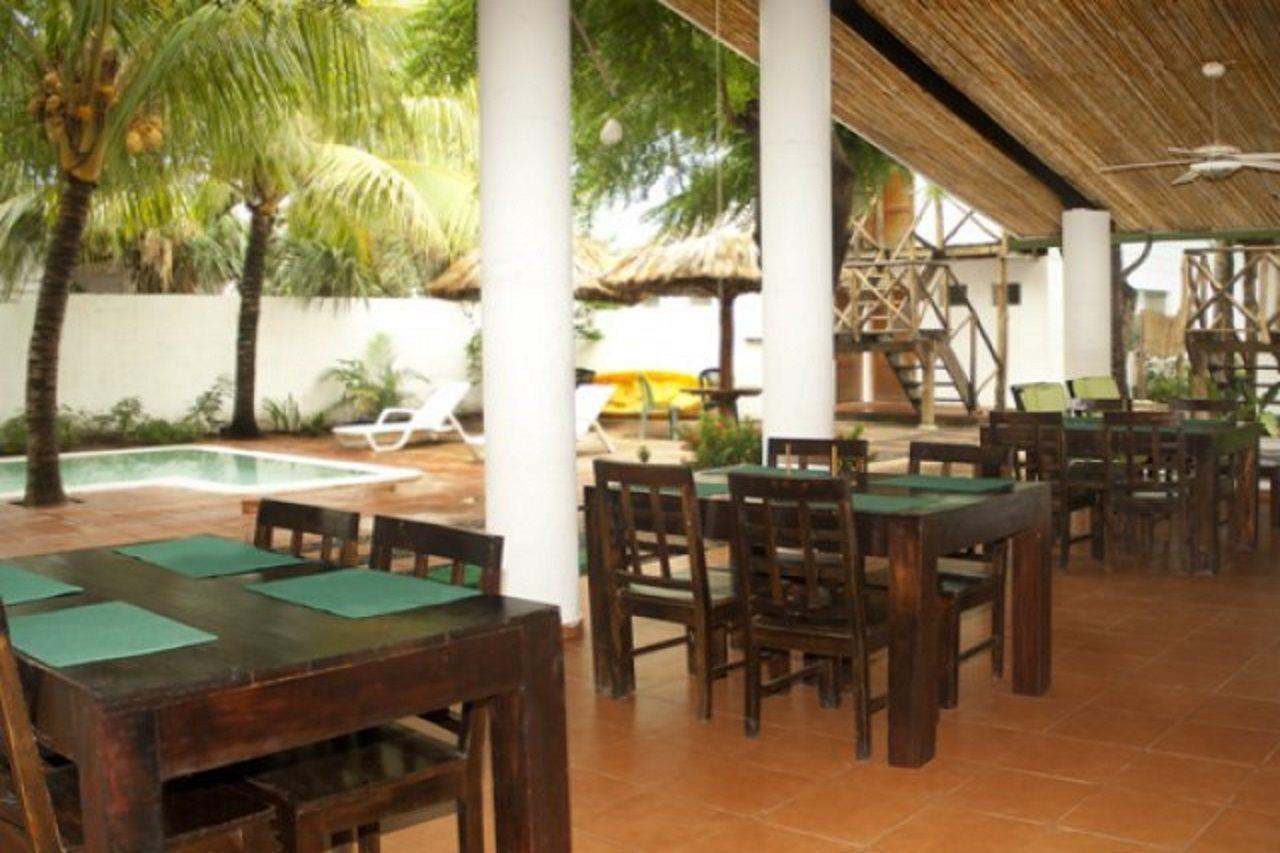 Hotel Los Cobanos Village Lodge Buitenkant foto