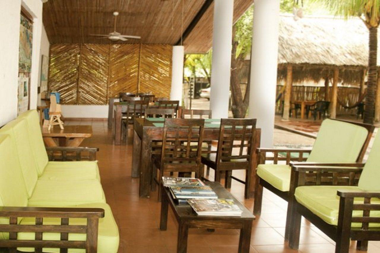 Hotel Los Cobanos Village Lodge Buitenkant foto