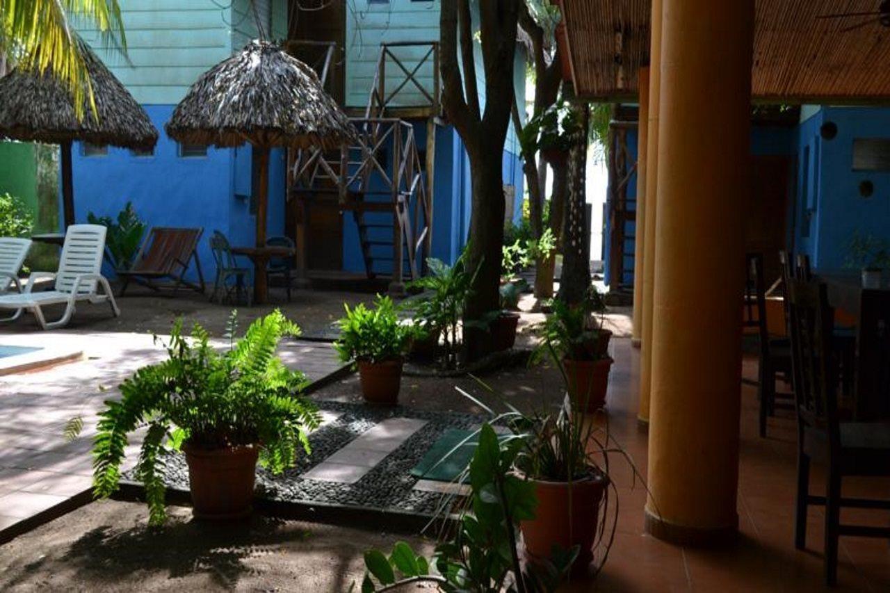 Hotel Los Cobanos Village Lodge Buitenkant foto