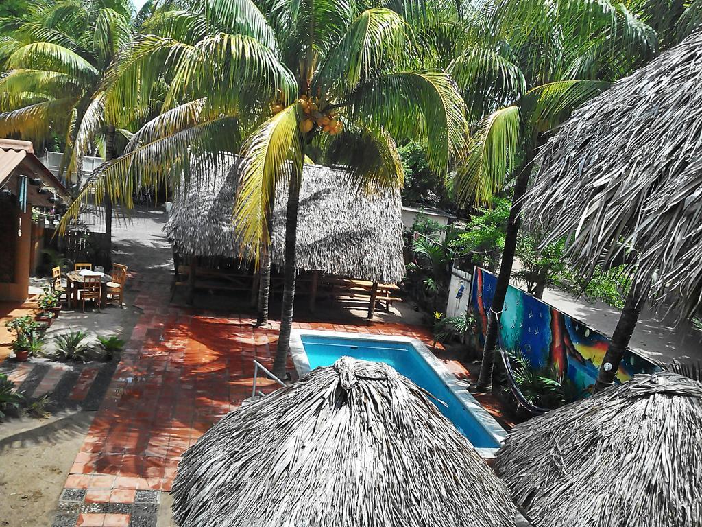 Hotel Los Cobanos Village Lodge Buitenkant foto