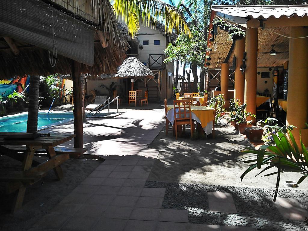 Hotel Los Cobanos Village Lodge Buitenkant foto