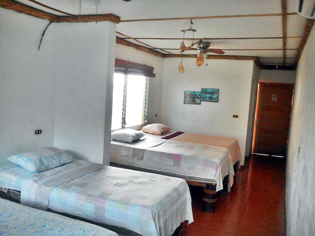 Hotel Los Cobanos Village Lodge Buitenkant foto